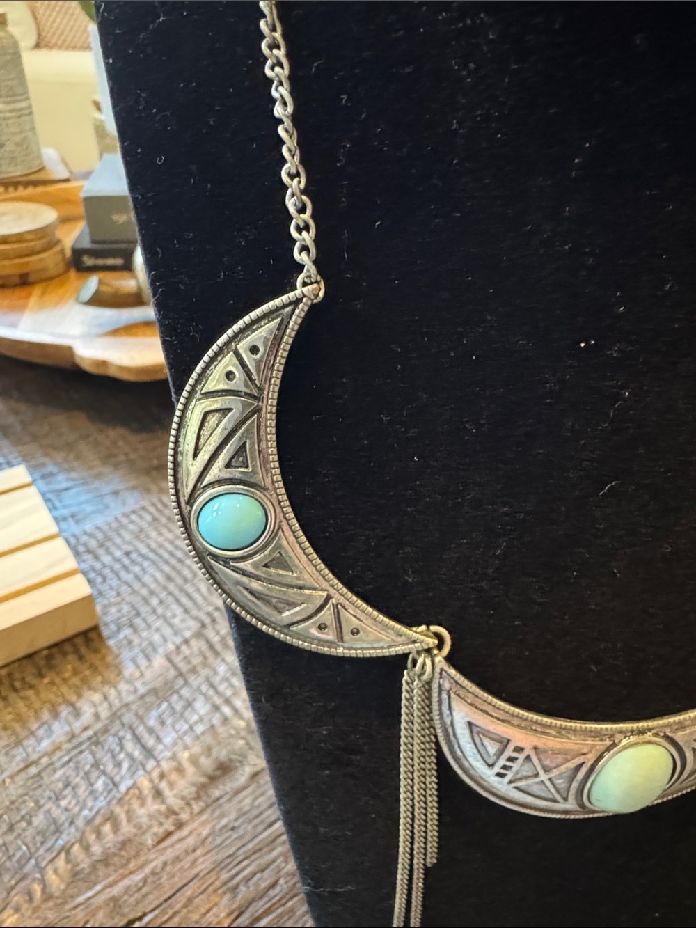 Vintage Steve Madden Boho Silver-Tone Crescent Necklace with Turquoise Accents - Picture 4 of 6